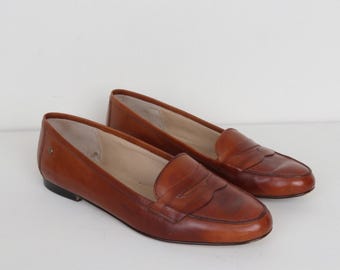 Etienne Aigner Classics Braun Leder Penny Loafer Wohnungen 8.5N