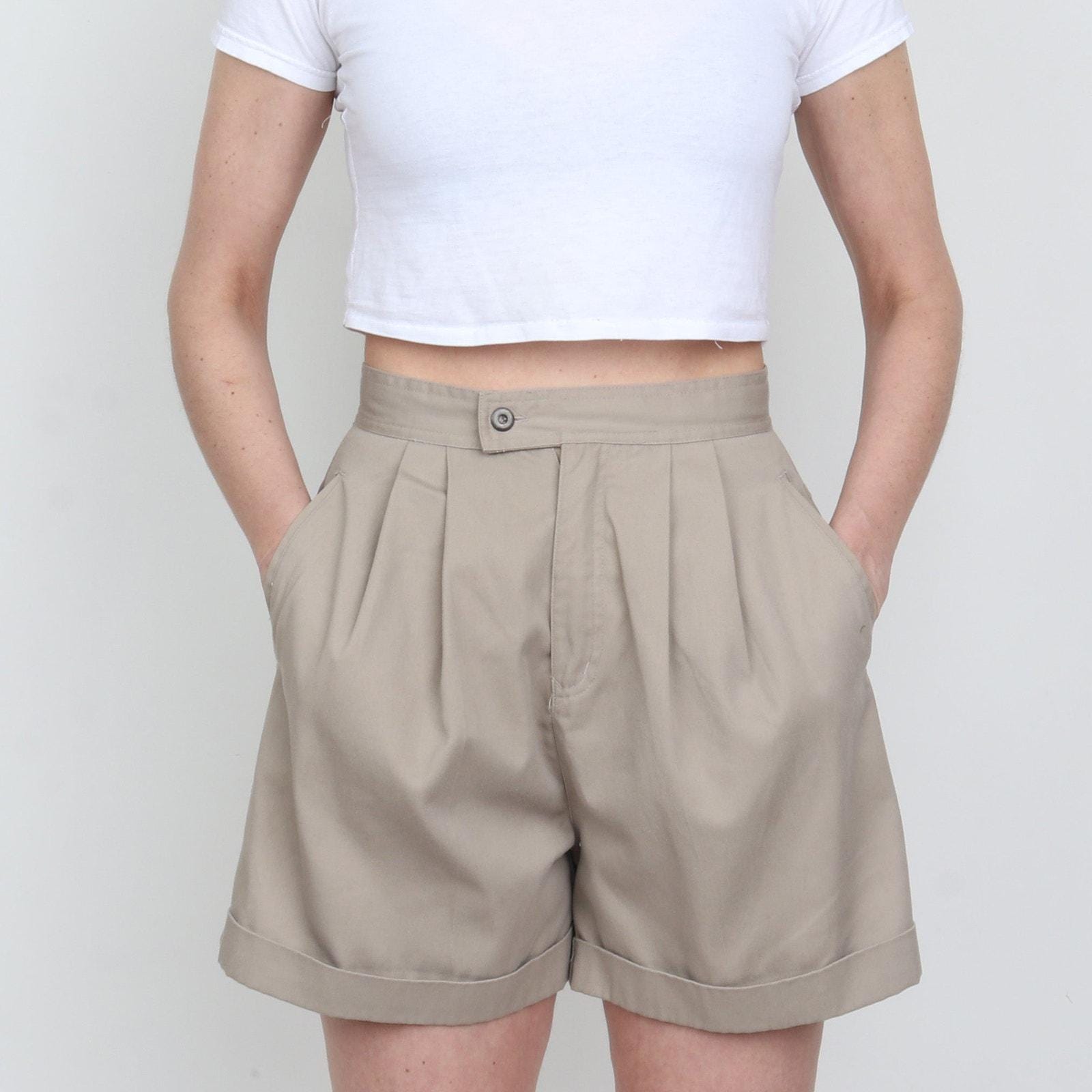 Vintage 1980s Pleated Khaki Shorts S