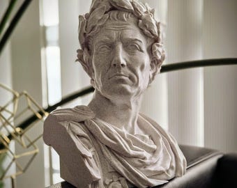 Julius Caesar Bust Sculpture – Museum Quality Roman Emperor Marble Style Statue – Roman Art Replica – Louvre Inspired Caesar Bust Décor