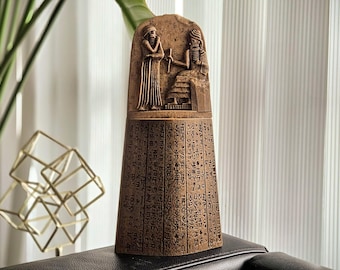 美品　古代メソポタミア　ナブ・アプラ・イディナ　石碑　レプリカ　バビロニアの石碑 il_340x270.6584694389_d8nq.jpg