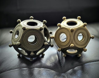 神秘的な古代ガロ・ローマ十二面体 - ブロンズ製歴史的謎の遺物 - 古代