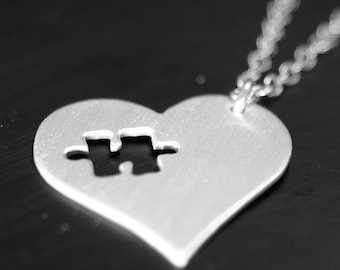 Argentium argent Collier coeur avec puzzle que morceau enlevé.