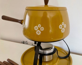 Vintage Mid Century Fondue Pot with Skewers • Mustard Yellow Daisy Design 1970’s