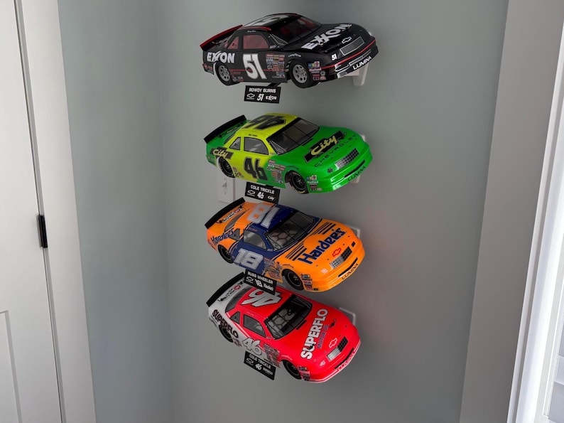 1:12 Scale NASCAR RC Car Wall Mount Display Stand – Minimalist 3D Printed Holder for Losi RC Chassis image 8