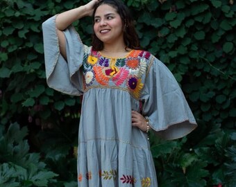 Vestido bohemian Artesanal. Vestido Mexicano Etnico. Vestido manga Larga bordado a Mano. Tunica Mexicana boho hippie. Vestido Típico Mexican