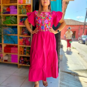 S-XL Vestido floral bordado. Vestido mexicano bordado Pajaro. Vestimenta típica mexicana. Vestido de estilo étnico. Vestido Boho Hippie. zdjęcie 6