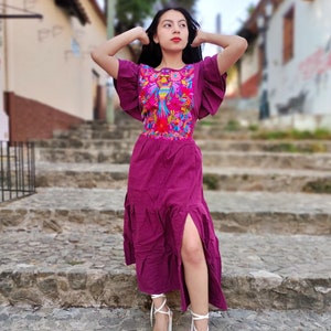 S-XL Vestido floral bordado. Vestido mexicano bordado Pajaro. Vestimenta típica mexicana. Vestido de estilo étnico. Vestido Boho Hippie. zdjęcie 2