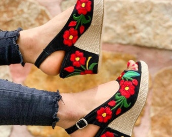 Mexican Platform Heels. Mexican Tacon Corrido from Telar. Traditional Handmade Shoe. Typical Mexican Shoes. Wedge Heels.