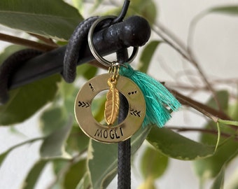 Personalized dog tag disc 25 mm, hand stamped, including pendant & tassel
