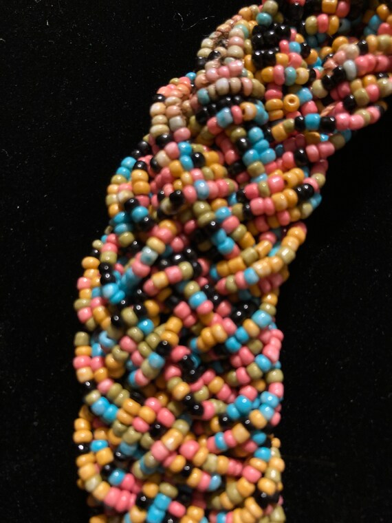 Beautiful thick weaved beaded necklace - image 2