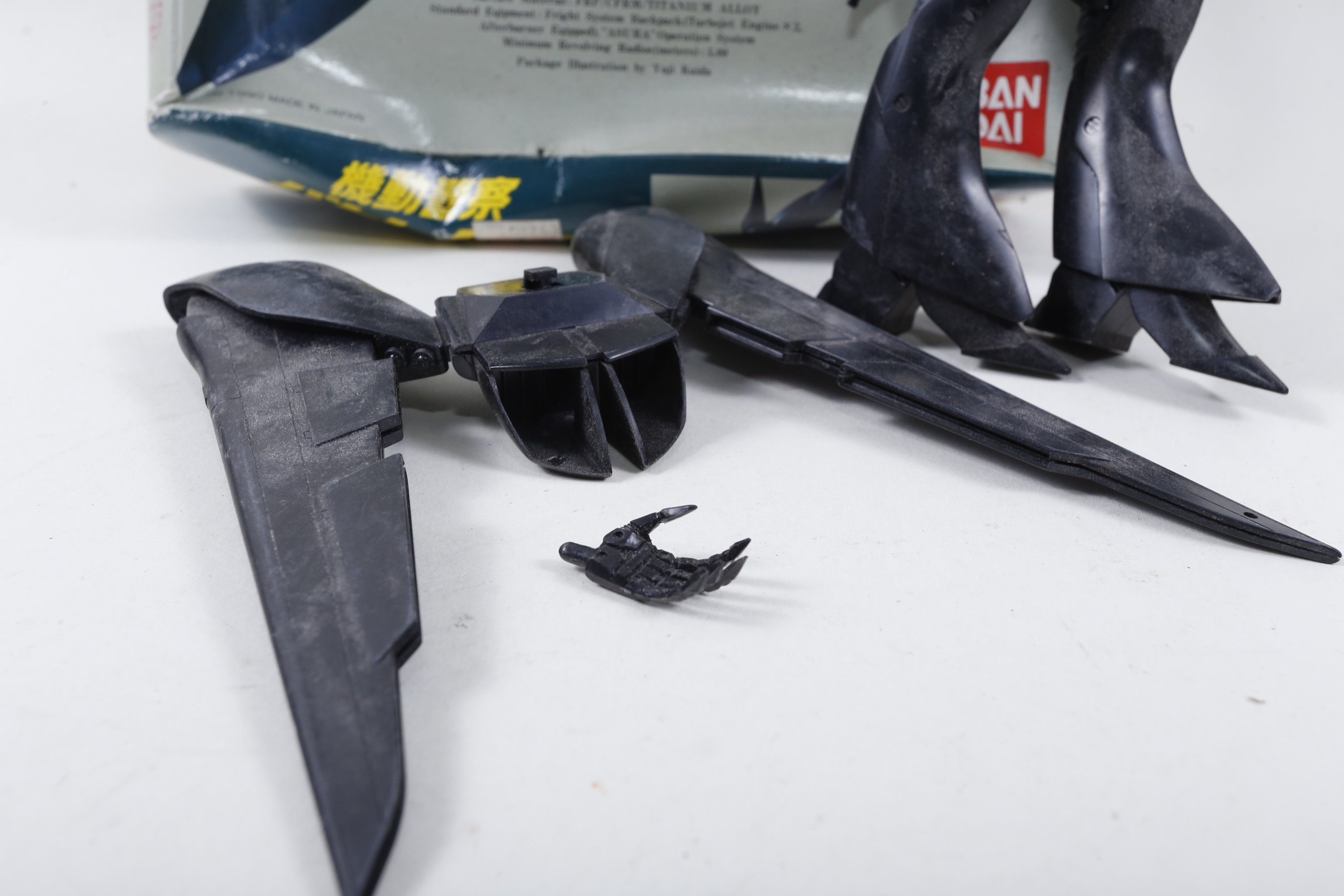 Toys & Games Pretend Play Griffon Labor Plastic Model Kit Bandai