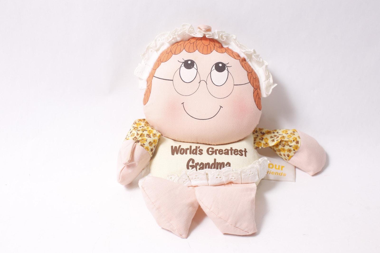 Russ Wilbur and Friends World's Greatest Grandma Plush Shelf