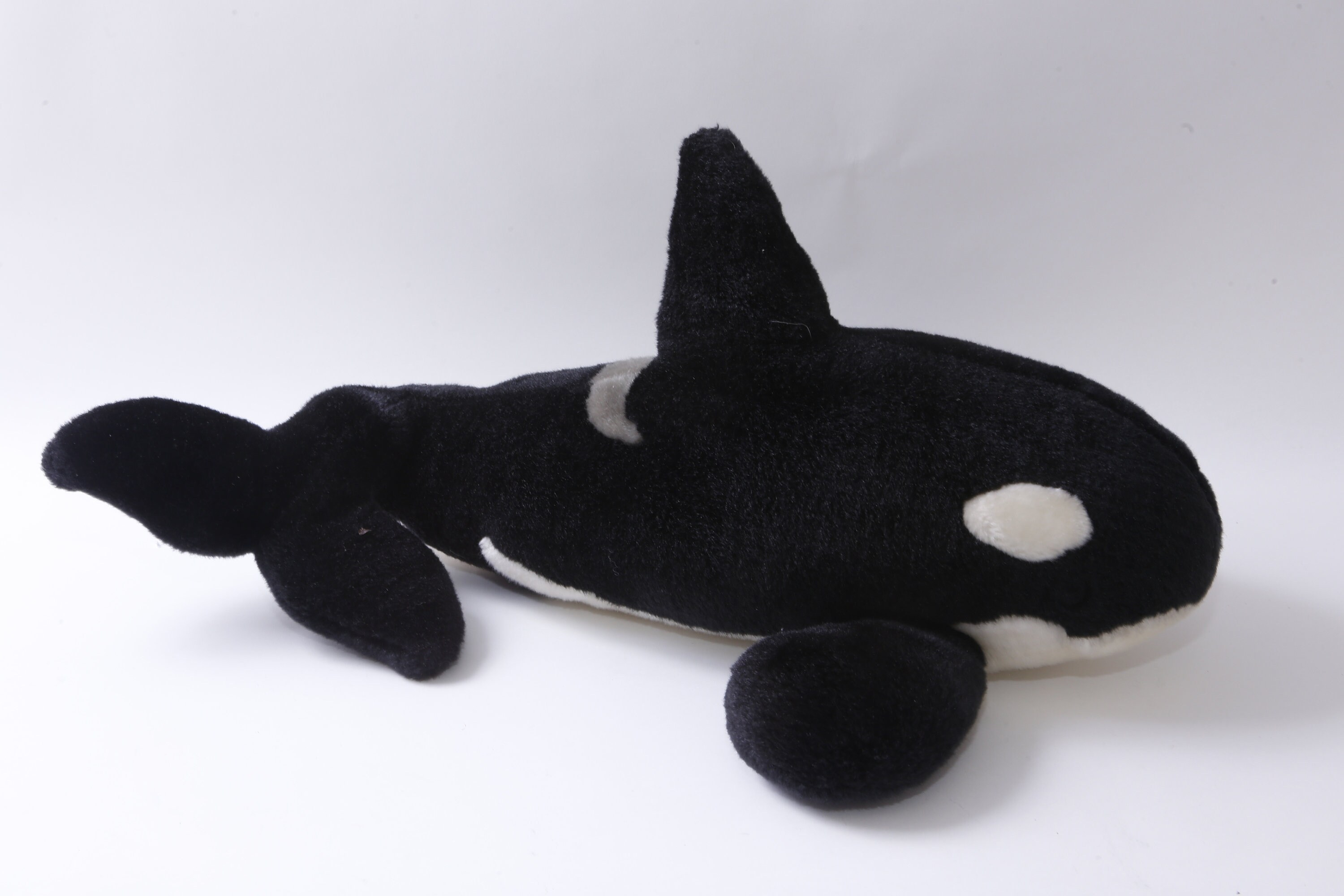 shamu plush toy