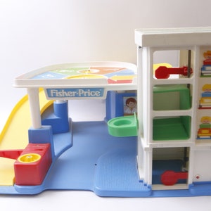 Fisher Price, Little People, Toy Parking, Parking Garage, Playset, Collectible, Vintage, ~220915-DIR F-2