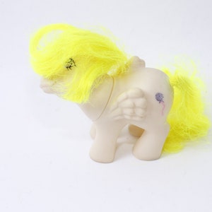 Hasbro, My Little Pony, Baby Surprise, Pegasus, Baby Ponies, 1980s, White Body, Yellow Hair, Fantasy, Toy, 230317-10766 1083, 115, 461 image 1