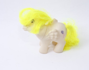 Hasbro, My Little Pony, Baby Surprise, Pegasus, Baby Ponys, 1980er Jahre, Weißer Körper, Gelbe Haare, Fantasy, Spielzeug, 230317-10766 ~ 1083, 115, 461