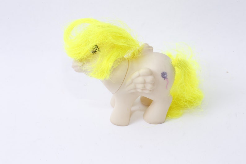 Hasbro, My Little Pony, Baby Surprise, Pegasus, Baby Ponies, 1980s, White Body, Yellow Hair, Fantasy, Toy, 230317-10766 1083, 115, 461 image 1