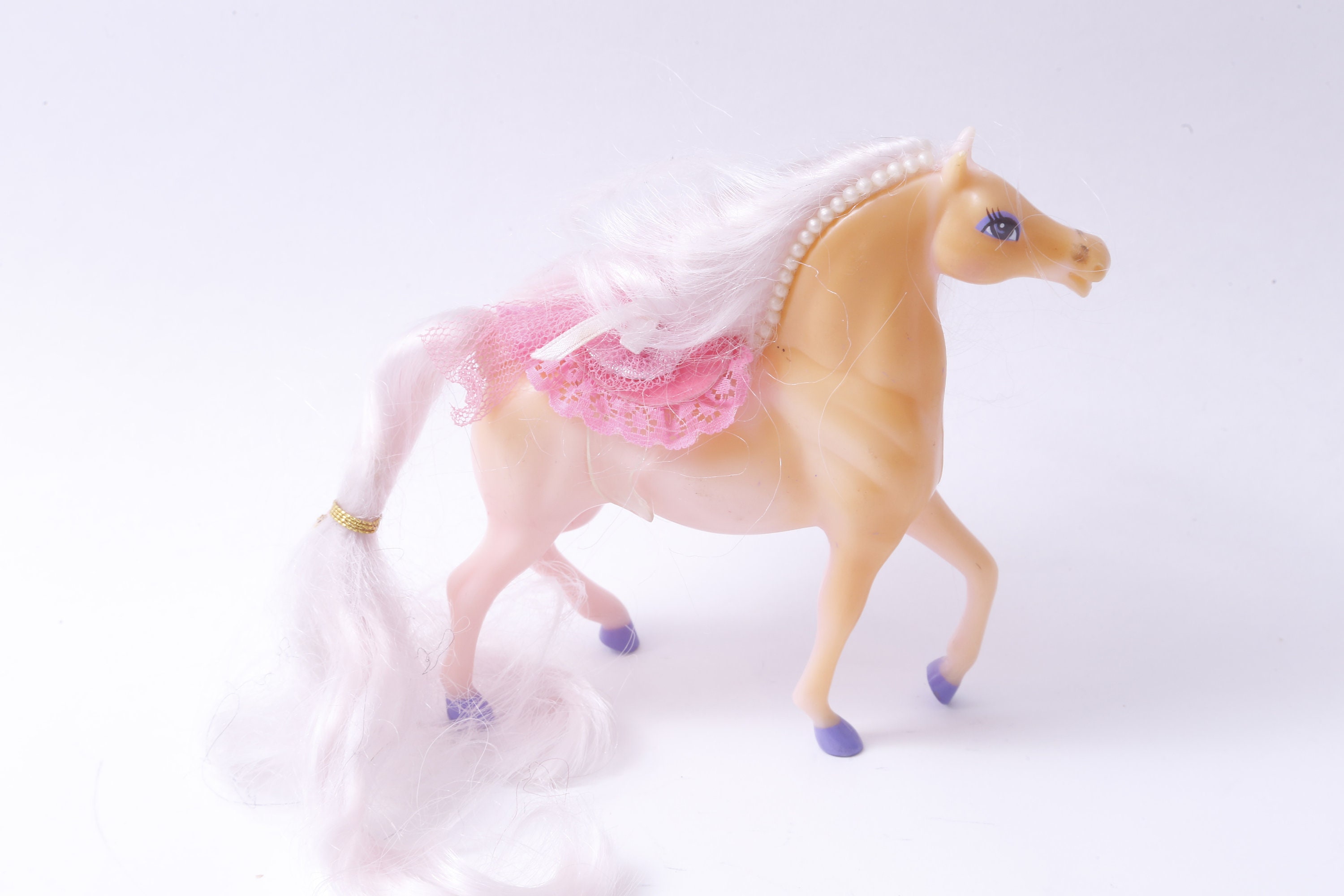 Enchanted Kingdom, Valentine, Horse, 5