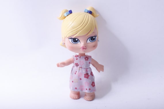 Bratz, Cloe, Bambola, Vestito Floreale Viola, Occhi Grandi, Testa