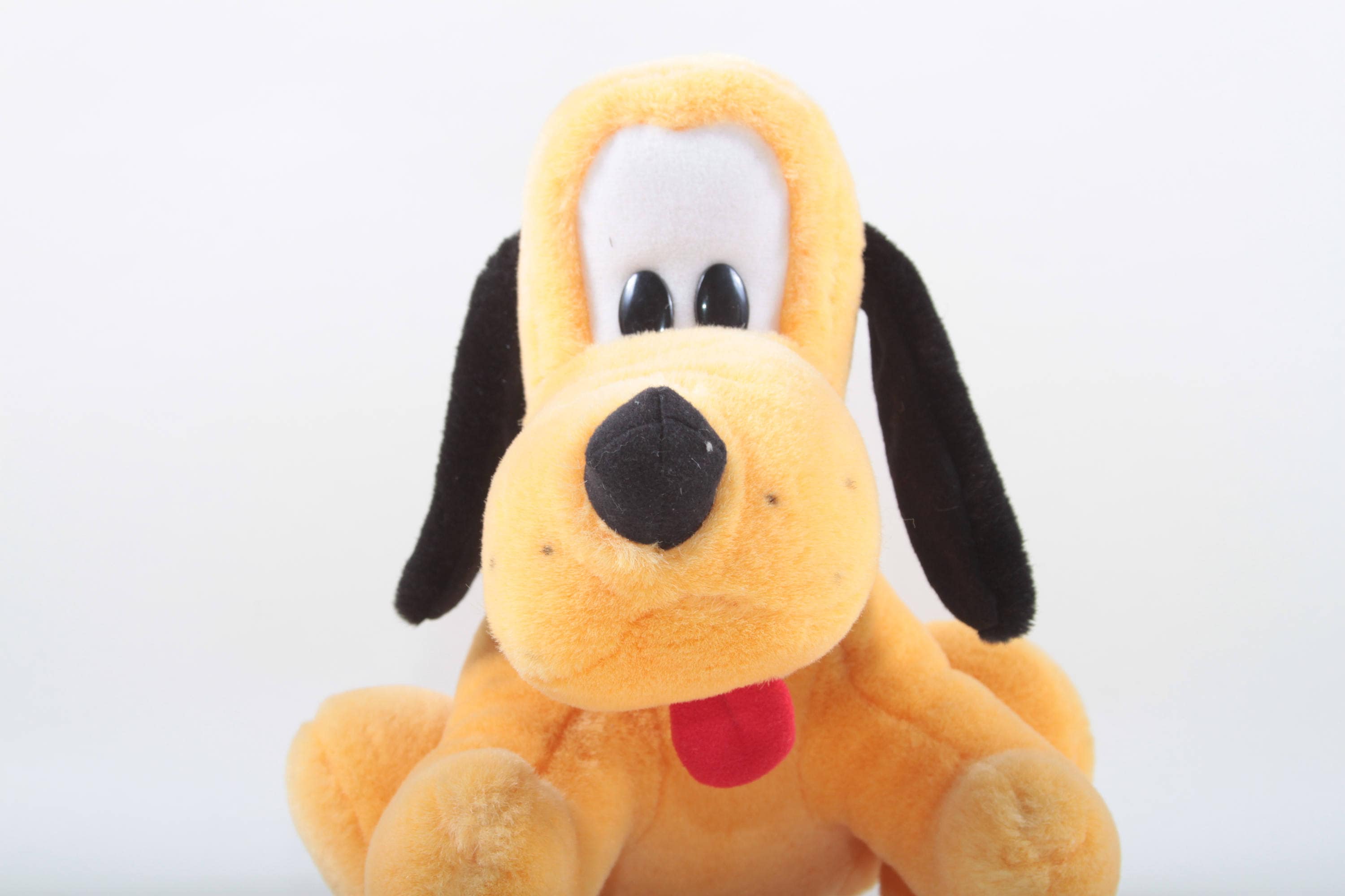 ディズニーワールド ベビープルート ぬいぐるみ 黄色い犬の子犬 長い