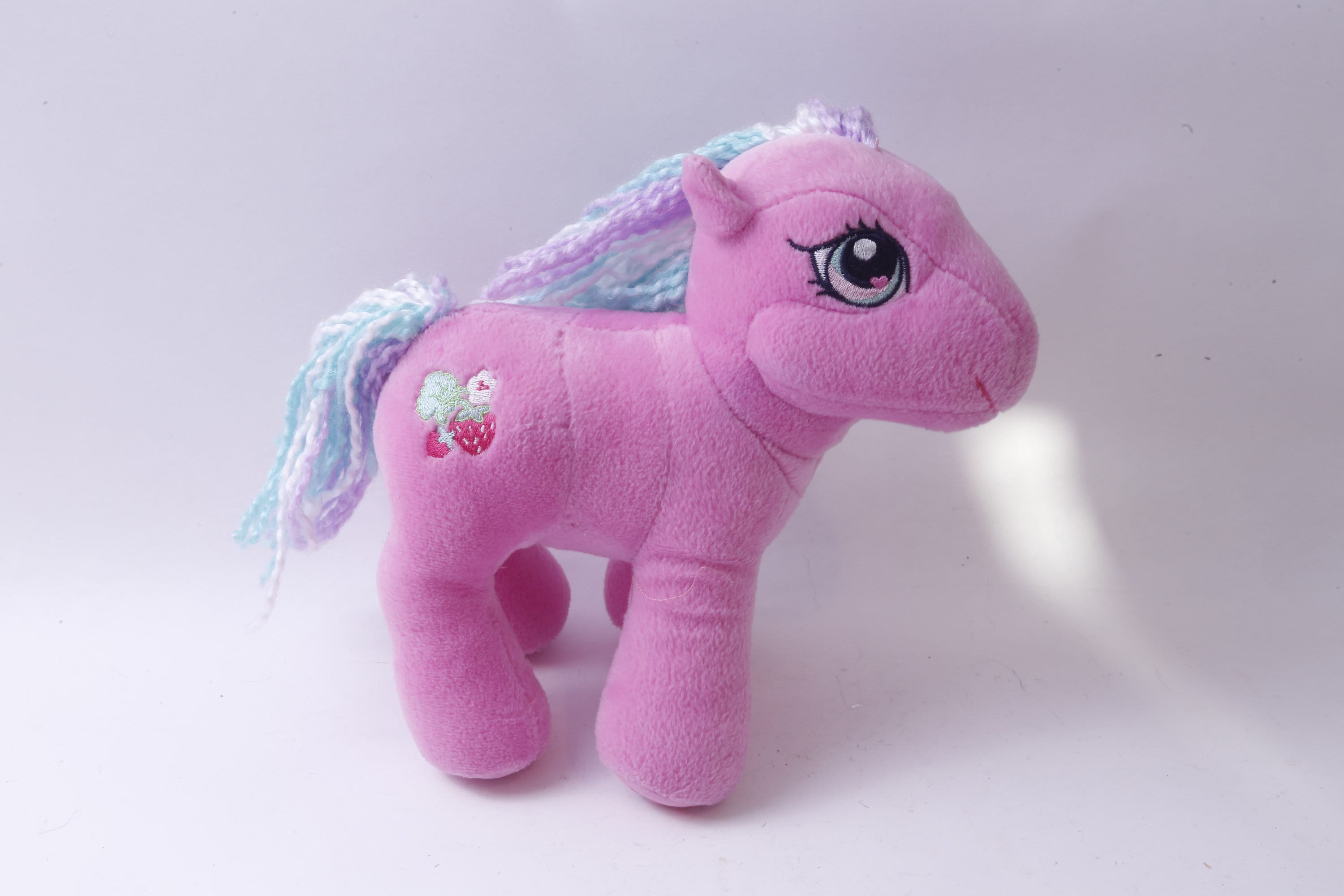 2004 Sweetberry My Little Pony, Strawberry Symbol, Pink Body, 9