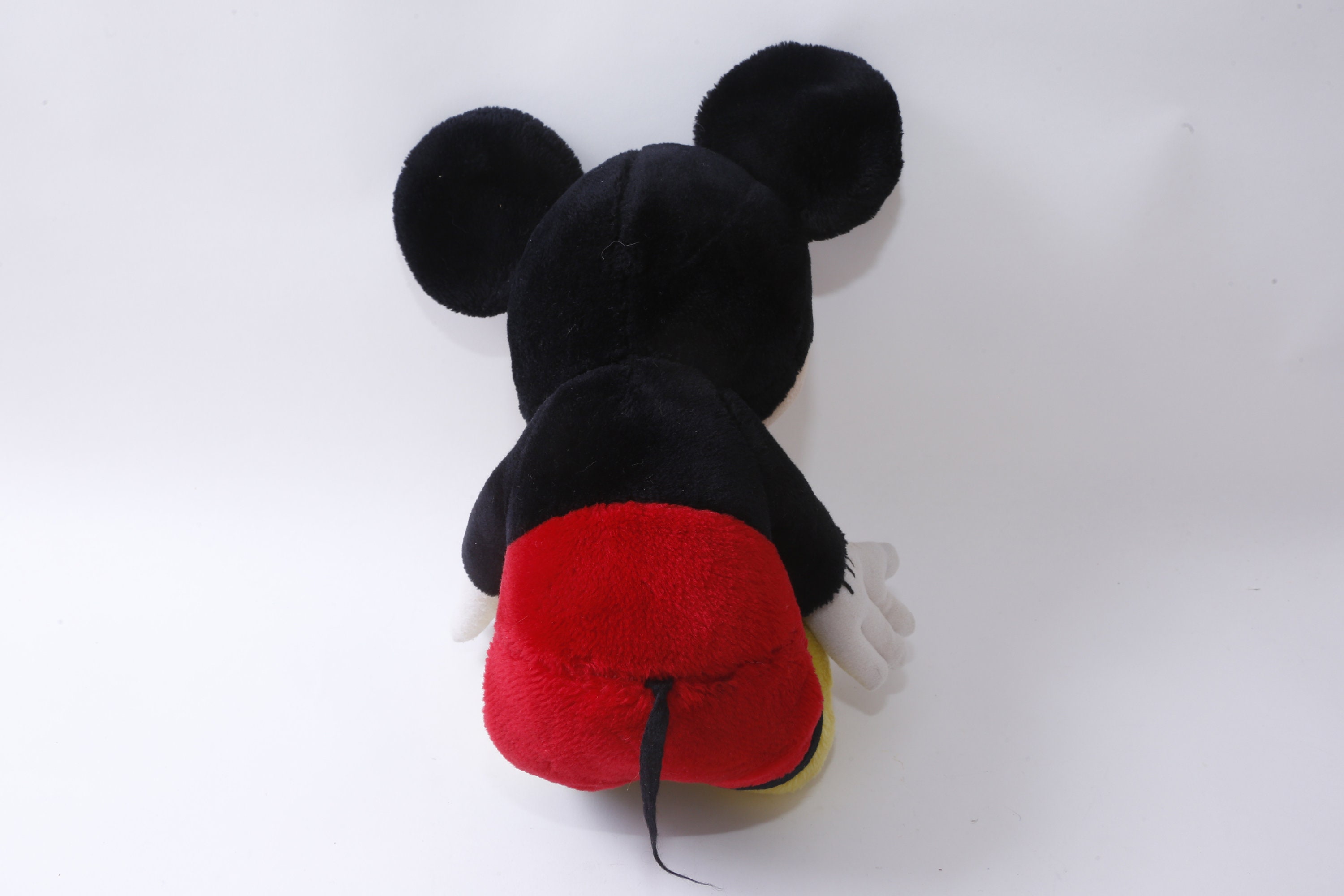 ディズニーランド ミッキーマウス ブラック レッド イエロー ソフト