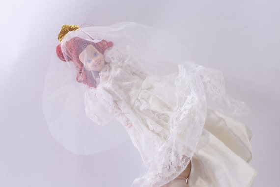 La Sirenita, Muñeca de Boda, Muñeca Pelirroja con Vestido Blanco