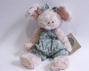 Boyds 2024 bear pig