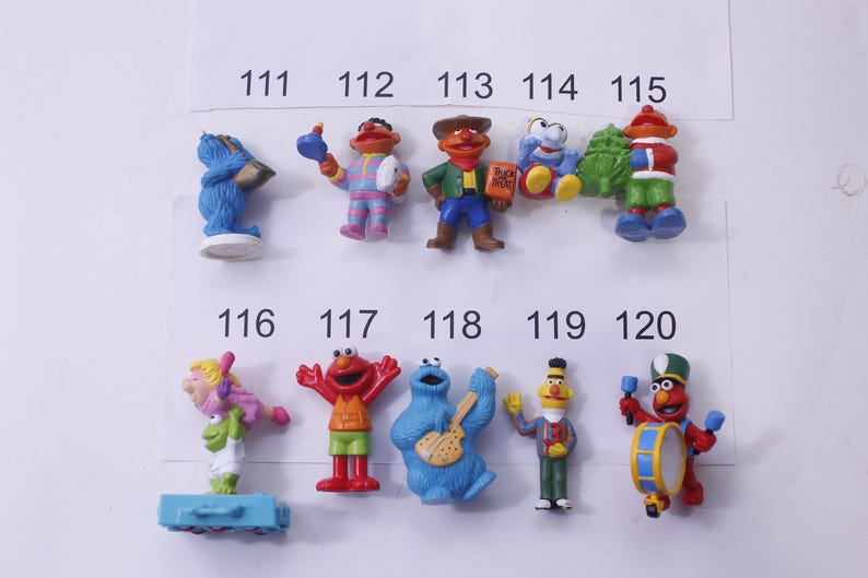 Vintage Sesame Street #2 pvc Figures Jim Henson Cake Toppers PICK YOUR OWN Sesame Street Muppets Fraggle Rock - 284 image 6