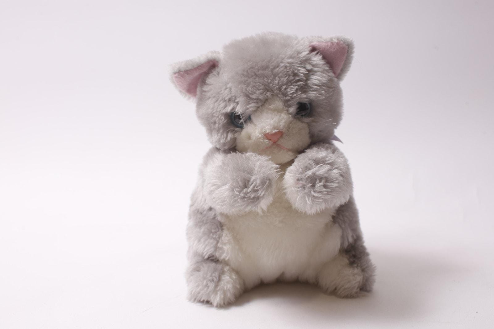 Vintage 1994 Tyco Playtime Kitties Gray Plush Cat, Does Not Work