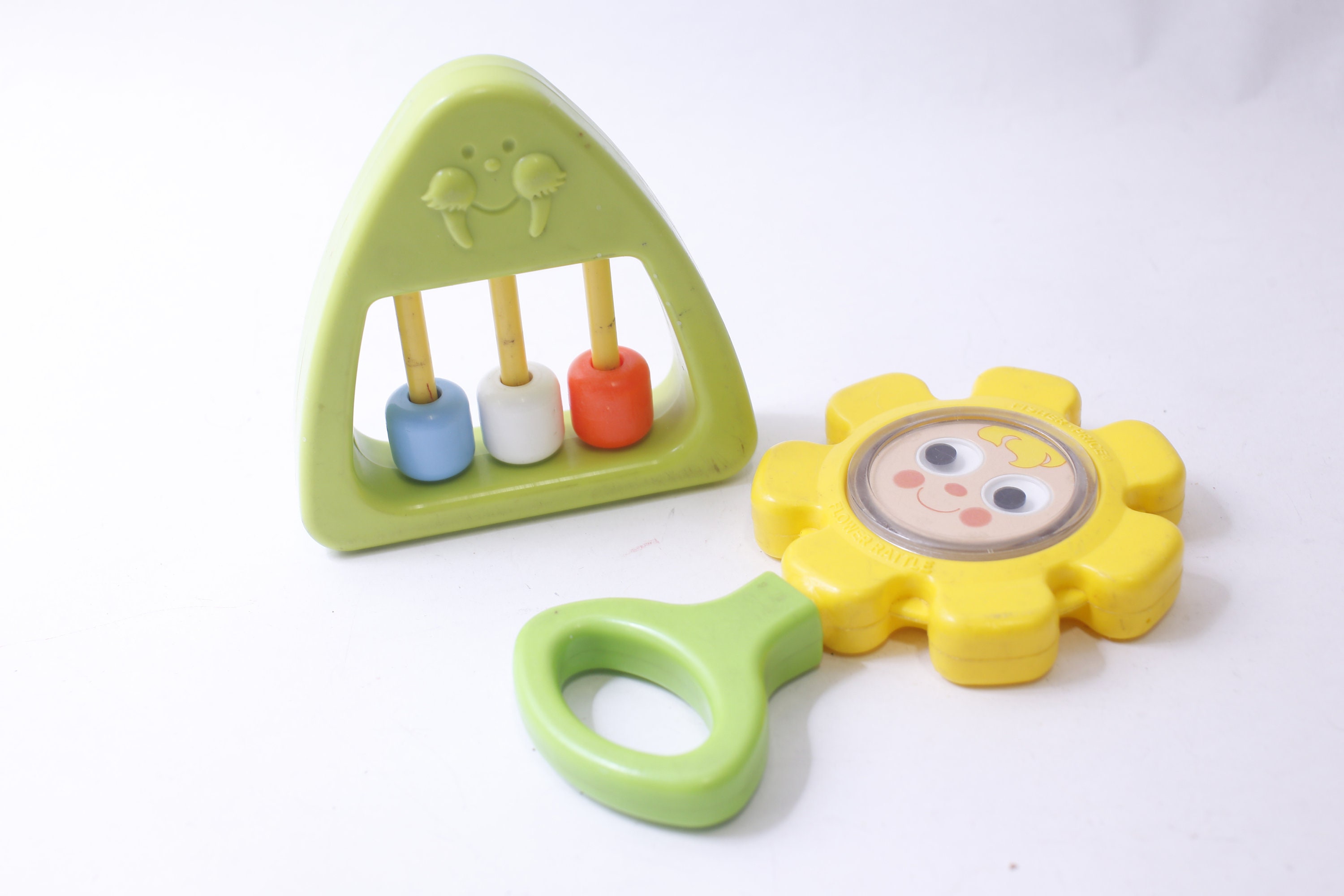 Fisher-price, Sunflower Rattle, Gus the Walrus Abacus Rattle, Tub