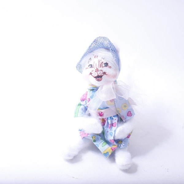 Annalee, Easter Parade, Kitty Cat, Soft Flocked Figure, Holiday Decor, Vintage, Collectible, ~ 240110-DIAF 778