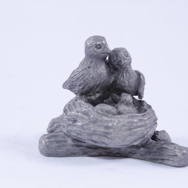 Birds Family, Bird's Nest, Nestlings, Pewter, Figurine, Animal, Nature, Statuette, Vintage, Collection, Photo Prop 20-01-529 AA