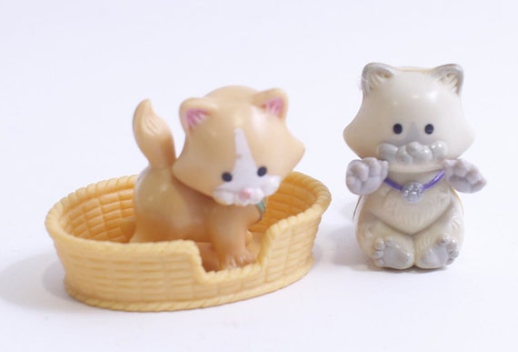 Littlest Pet Shop, Orange Standing Cat, Light Gray Cat Sitting on