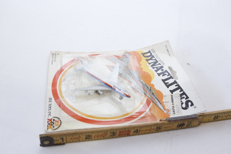 Vintage Zee Toys Dyna Flites WW II Fighter Plane Lot, New In Package