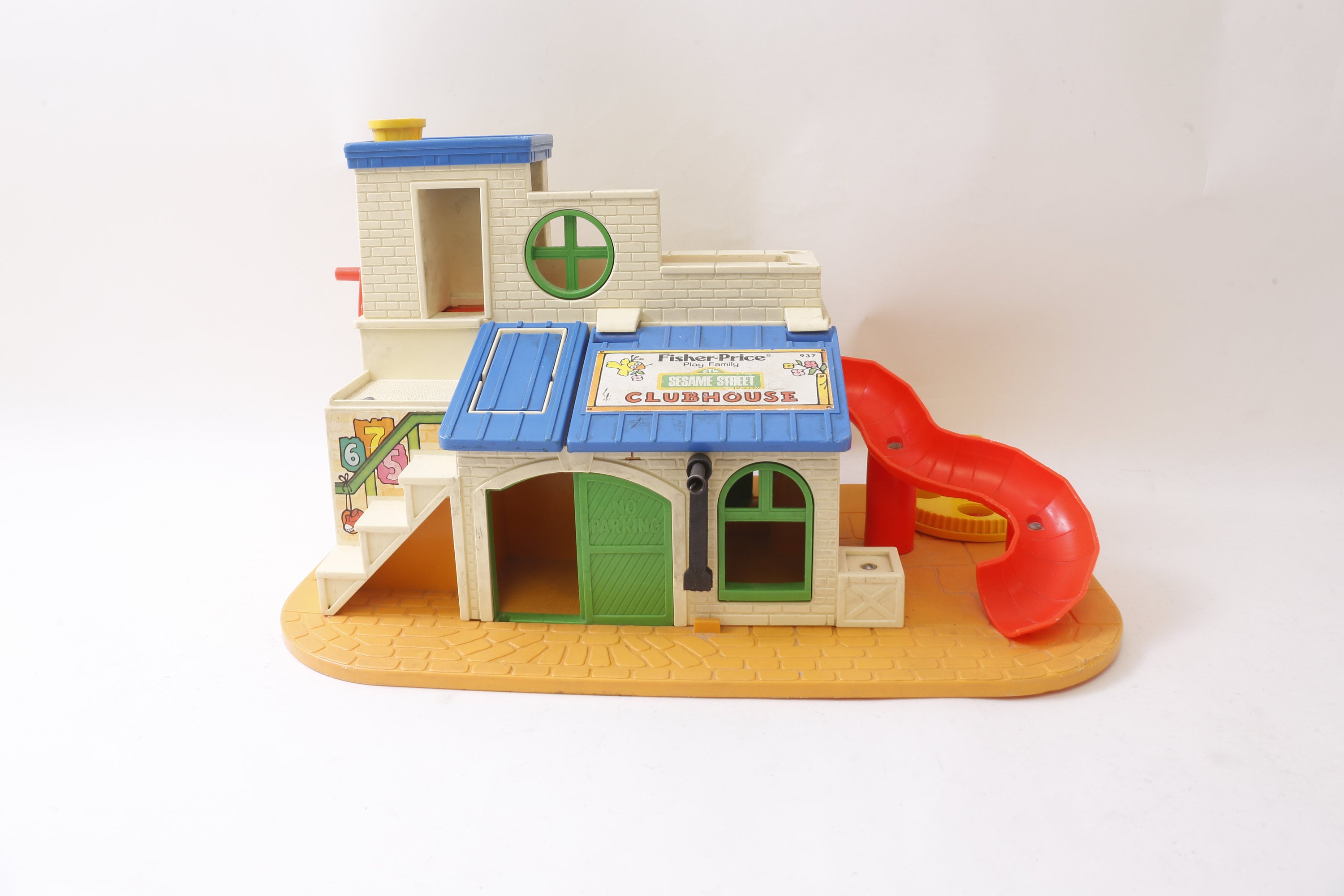 Sesame street hotsell clubhouse toy