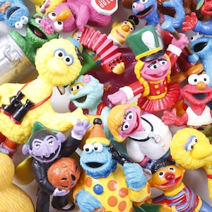 Vintage Sesame Street #1 pvc Figures Jim Henson Cake Toppers PICK YOUR OWN Sesame Street Muppets Fraggle Rock Puzzle Place - 470