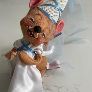 Vintage Annalee Dolls, Robin Hood, Maid Marion, Cute Castle, Princess, 1990, Rag Doll, Holiday Decor, 1990s 230821-47233 536 image 1