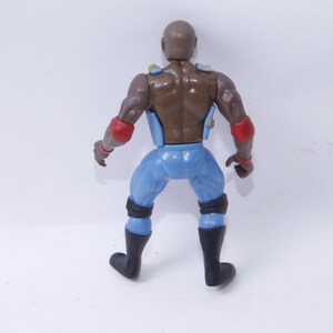 Jakks Pacific, 1997, Titan Sports, Figura de acción, Hombre negro, Traje azul, Cuerda, Cuchillo, Figura, Juguete, Vintage, Coleccionable, ~ 20-01-1122 imagen 2