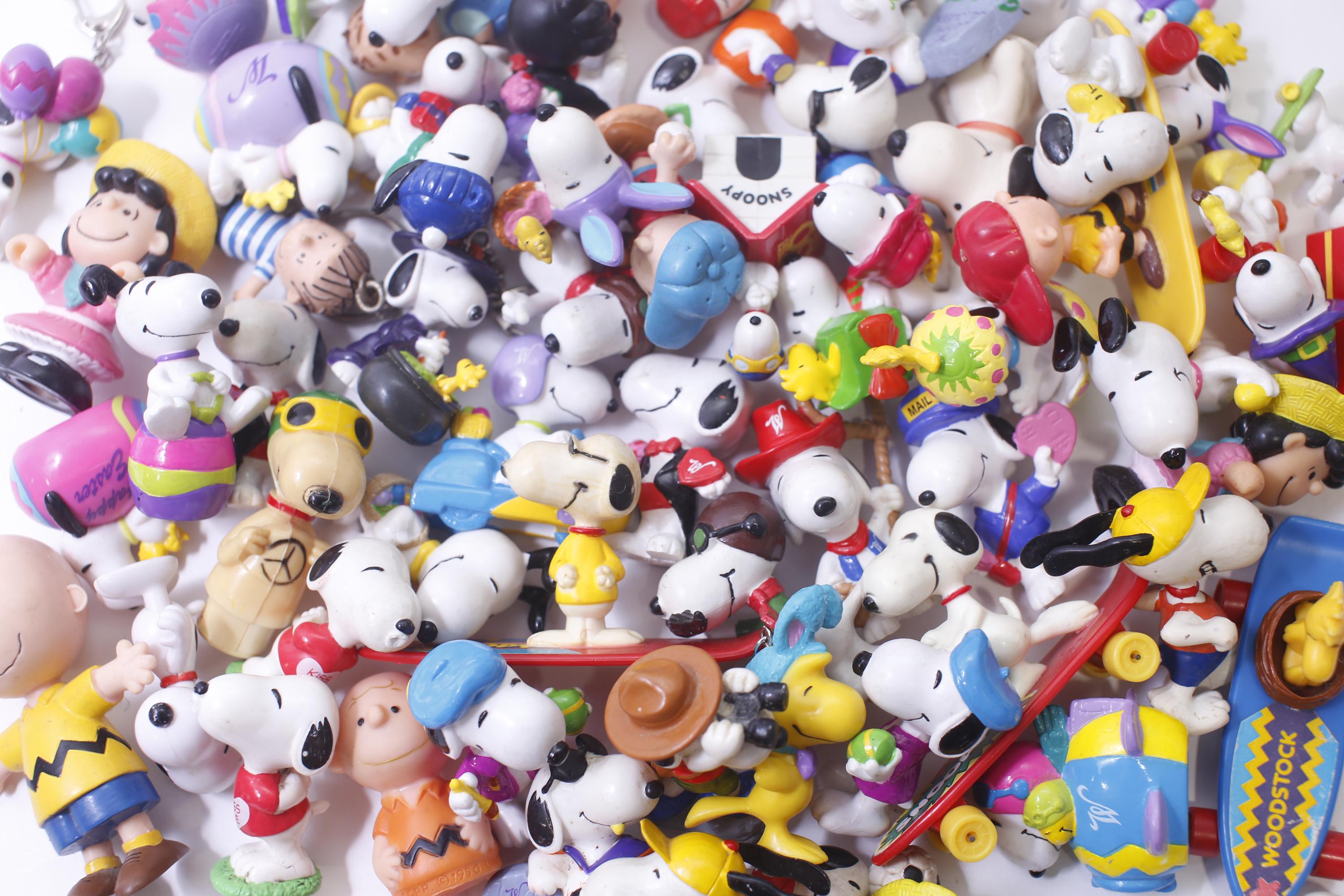 Peanuts figures - Etsy 日本