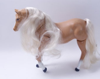 Barbie walking horse not working hotsell