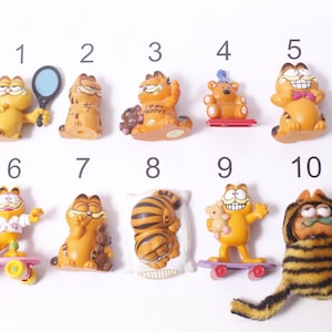 PICK Your OWN -Vintage Garfield PVC Figures Applause McDonalds Sports Devil 1970s 70s 80s 1980s Toy Lot Toy Collection 352 image 2