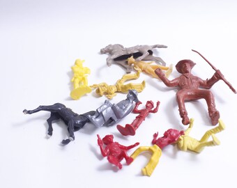 Cowboys and Indians, Plastic Toys Set, Possibly Marx, Vintage, Miniature, Collectible, ~ 230816-32035 406