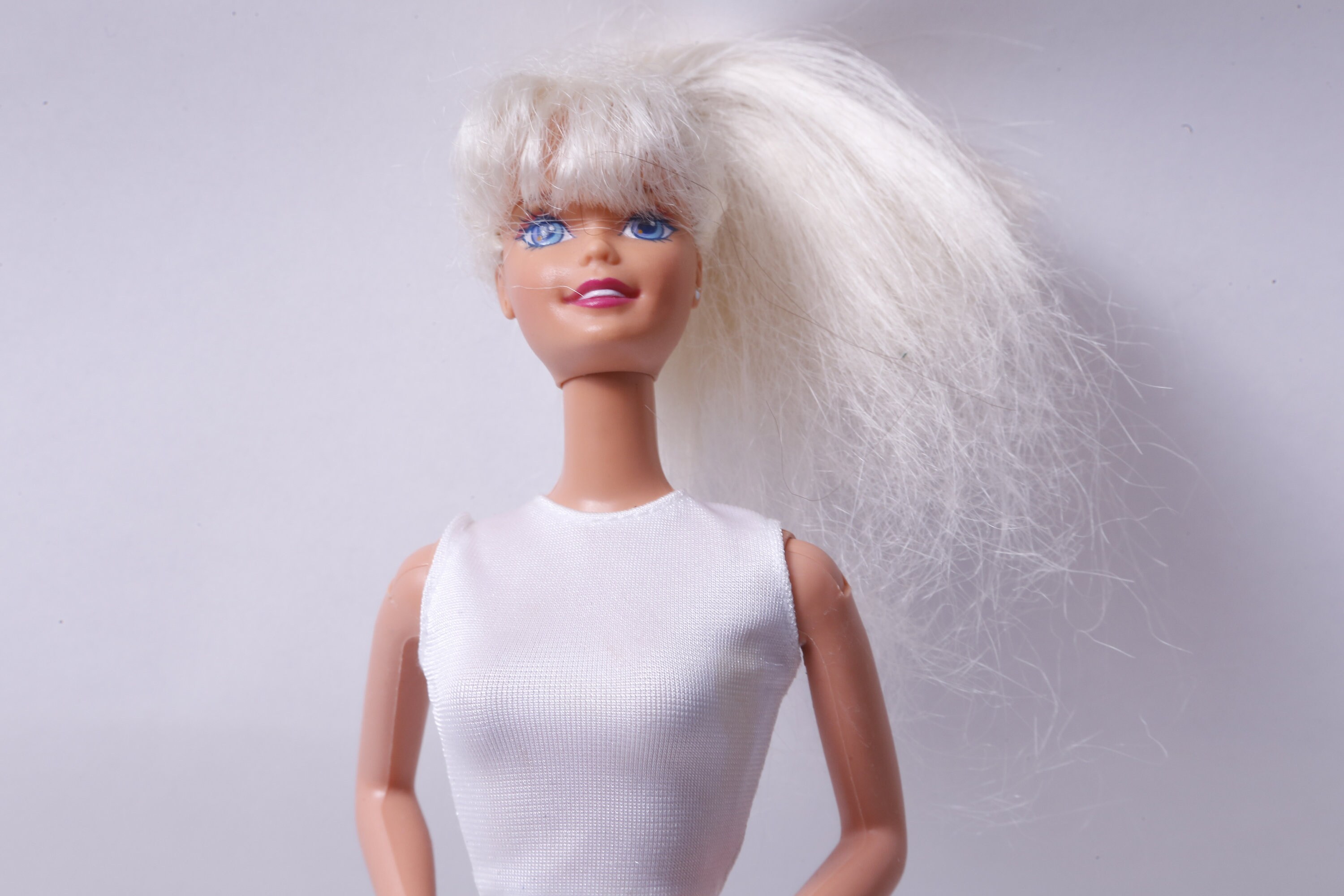 Platinum blonde cheap barbie