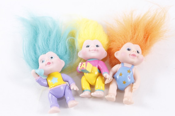 Baby Trolls Little Toy Plastic Figures Movable Limbs Colorful Hair Children Vintage Collection 20 01 99