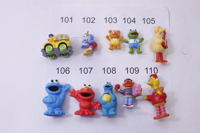 Vintage Sesame Street #2 pvc Figures Jim Henson Cake Toppers PICK YOUR OWN Sesame Street Muppets Fraggle Rock - 284 image 5