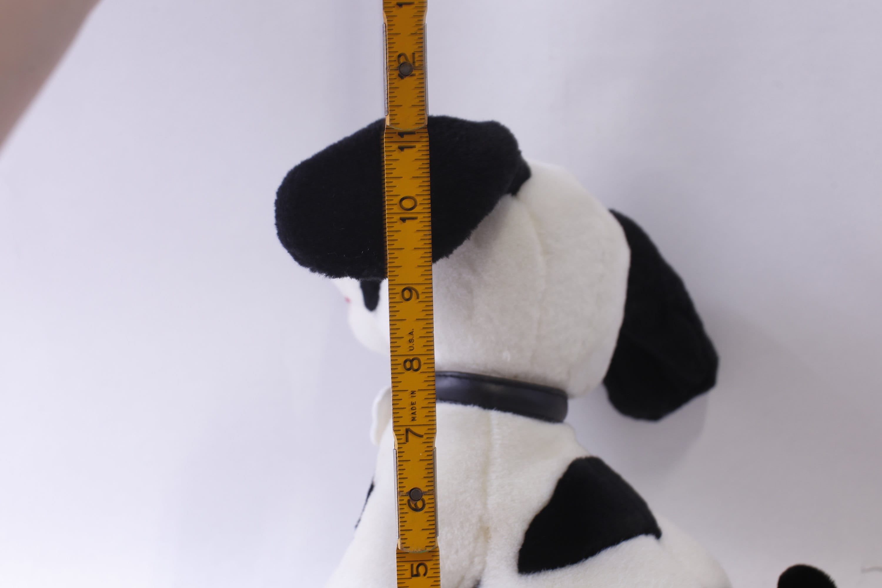 ビッグ ドッグ、ぬいぐるみ、鎖骨付き白黒子犬、ビッグ ドッグス