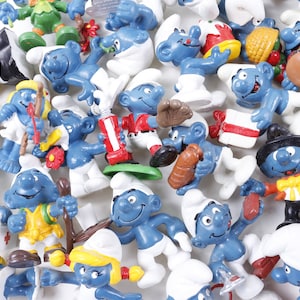 PICK YOUR OWN #2 Vintage 80s Smurfs pvc Figures Toy Lot Cake Toppers Schleich Peyo 1980s Lot Toy Figure Lot  Toy Lot  M-03-06