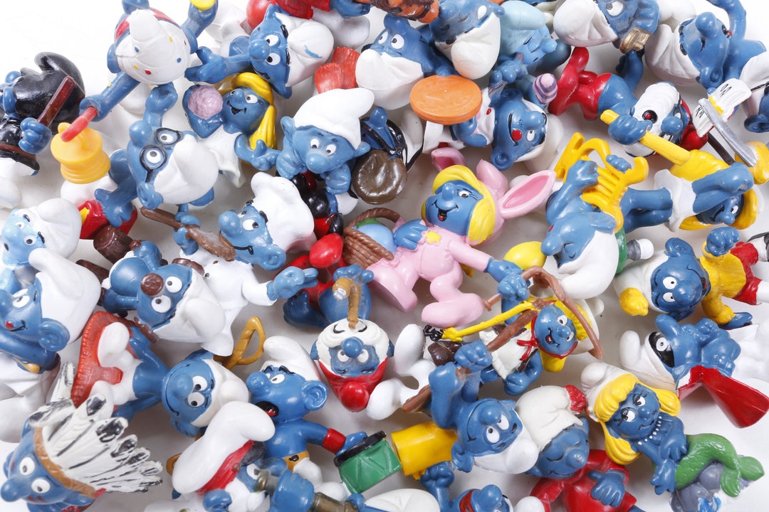 PICK YOUR OWN 1 Vintage 80s Smurfs Pvc Figures Toy Lot Cake Toppers  Schleich Peyo 1980s Lot Toy Figure Lot Vtx 20-01-1176 