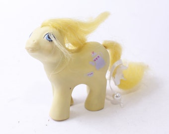 FLAWED My Little Pony, Baby Crumpet, Toy Figurine, Yellow Body, Pink Teapot and Teacup Symbol, Hasbro, Vintage, ~ 240502-SHC SHC-011
